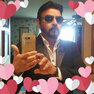 Meet your Posher, Frank